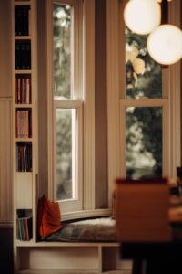 Simple Steps to Create a Cozy Reading Nook in Your Home